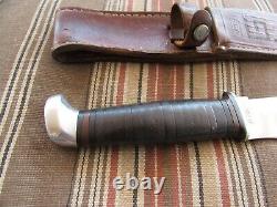 Vintage Case XX Fighting Fixed Blade Knife With Leather Sheath