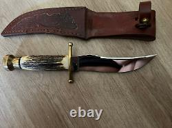Vintage Case XX Stag Kodiak Bear Etching Stag Handle Knife With Leather Sheath