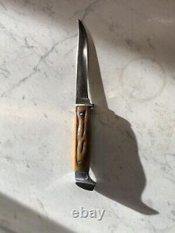 Vintage CaseXX Stag 4 1/8 Fixed Blade Knife with Leather Sheath Case hunting