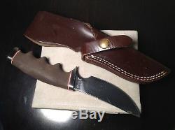 Vintage GERBER Hunter Knife MODEL 425 all weather handle WITH SHEATH unsharpened