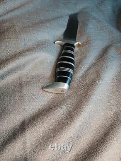 Vintage Hand Made Unmarked Bowie Knife