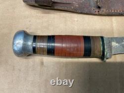Vintage KA-BAR 472-5 Hunting Knife with Sheath