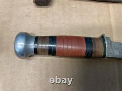 Vintage KA-BAR 472-5 Hunting Knife with Sheath