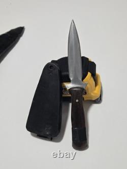 Vintage Knives Estate Collection, Fixed Blades, Sheaths Lot of 5 Mixed Orgins