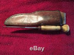 Vintage Marble's Gladstone Michigan hunting knife & sheath