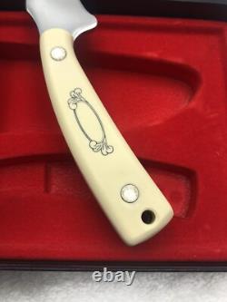 Vintage Schrade Scrimshaw (Bear And Dog) SC205 Fixed Blade Sheath Knife