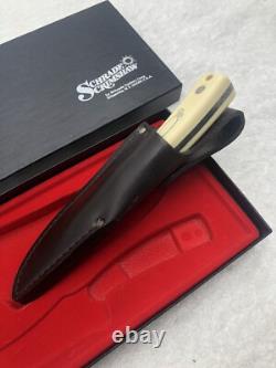 Vintage Schrade Scrimshaw (Bear And Dog) SC205 Fixed Blade Sheath Knife