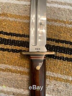 Vintage Vietnam Era Western W46-8 Hunting Survival Bowie Knife With Sheath