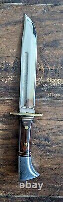 Vintage Western USA W46-8 Fixed Blade Combat Bowie Knife With Leather Sheath