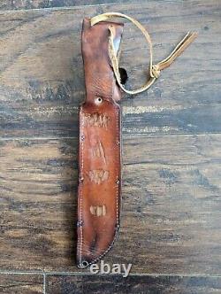 Vintage Western USA W46-8 Fixed Blade Combat Bowie Knife With Leather Sheath