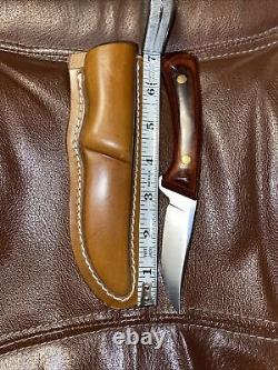 Vintage Western USA W82 Fixed Blade Knife withLeather Sheath Wood Handle