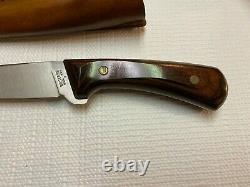 Vintage Western W84 F RARE Fixed Blade Hunting Knife with Sheath EXCELLENT