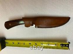 Vintage Western W84 F RARE Fixed Blade Hunting Knife with Sheath EXCELLENT