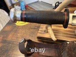 Vtg. Kinfolks Fixed Blade Knife Stacked Leather Handle w Sheath, Good Condition