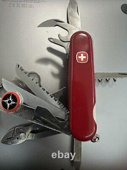 Wenger Swiss Army Knife Matterhorn Plus And Tool Chest Plus Combo