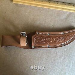 Western H39E Fixed Blade Hunting Knife withsheath, USA made, exc. Sharp used cond