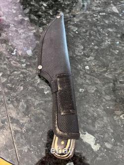 Whitetail hunter knife