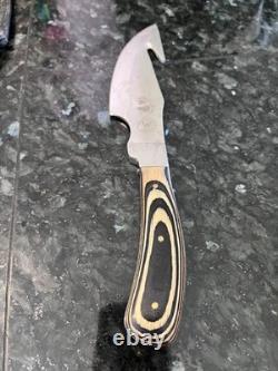 Whitetail hunter knife